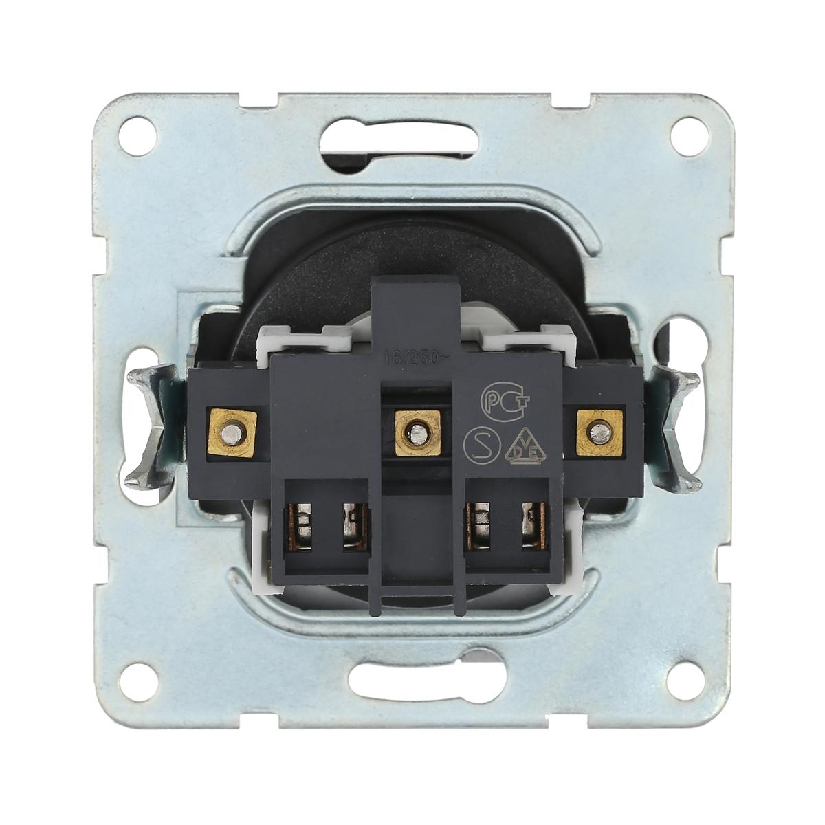 фото розетка lk studio без з/к, со шторками (серебристый металлик) lk60 863303-1 | 220svet.ru