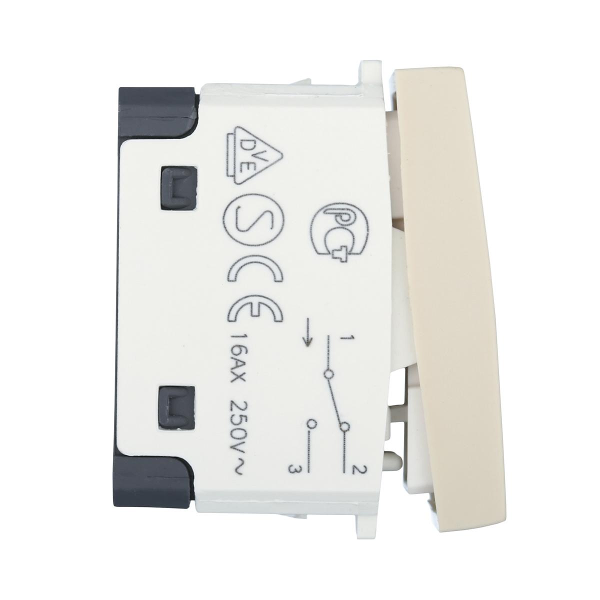 фото переключатель lk studio с двух мест 45х22,5мм (схема 6) 16 a, 250 b (бежевый) lk45 850201-1 | 220svet.ru