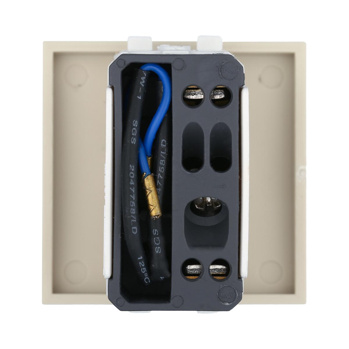 фото выключатель lk studio с индикатором 45х45мм (схема 1l) 16 a, 250 b (бежевый) lk45 850901-1 | 220svet.ru