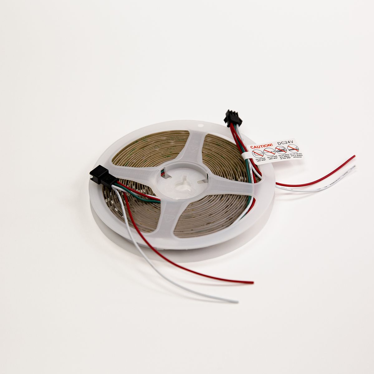 фото светодиодная лента favourite 19,8w/m 168led/m 2835smd от теплого до холодного 5m 2001-62020 | 220svet.ru