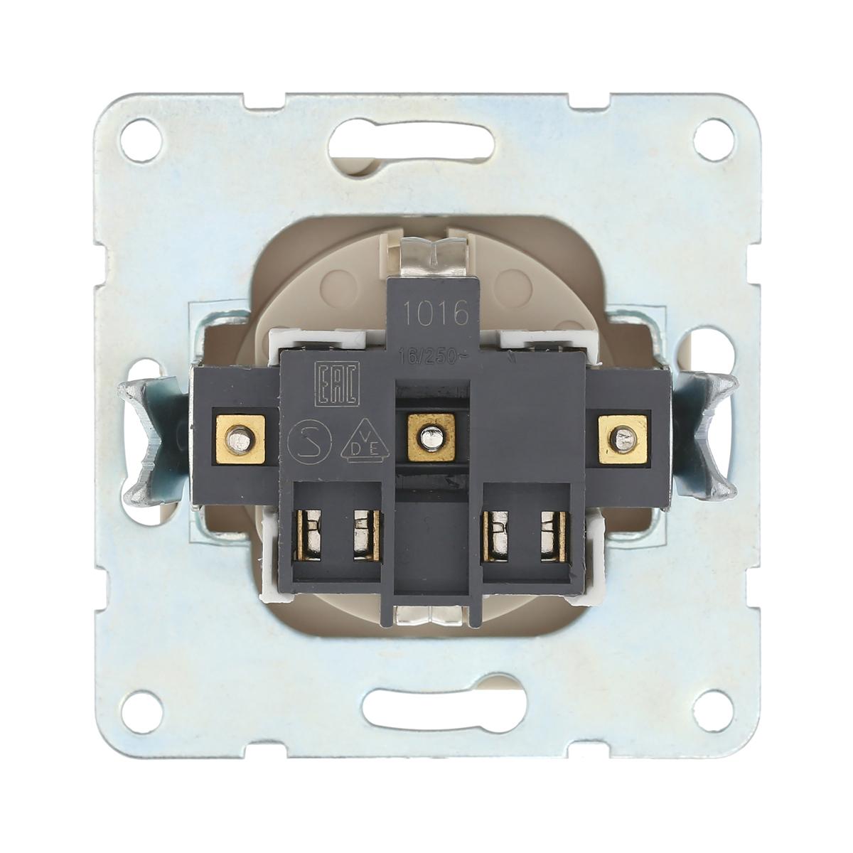 фото розетка lk studio с з/к, шторками и крышкой (бежевый) lk60 863401-1 | 220svet.ru