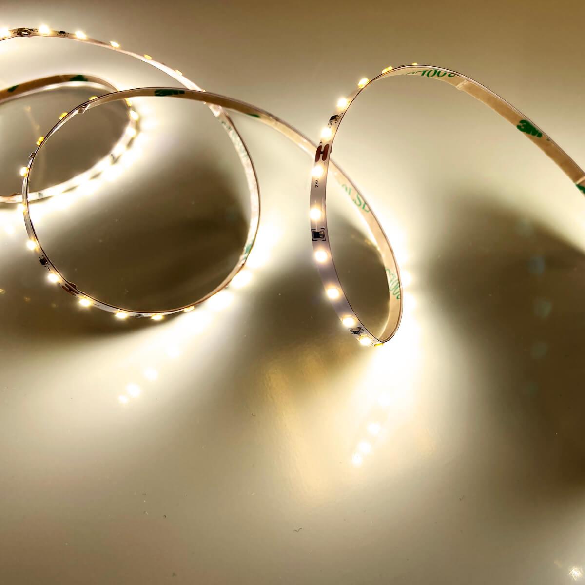 фото лента apeyron 5,4w/m 120led/m теплый белый 5m r00-378 | 220svet.ru